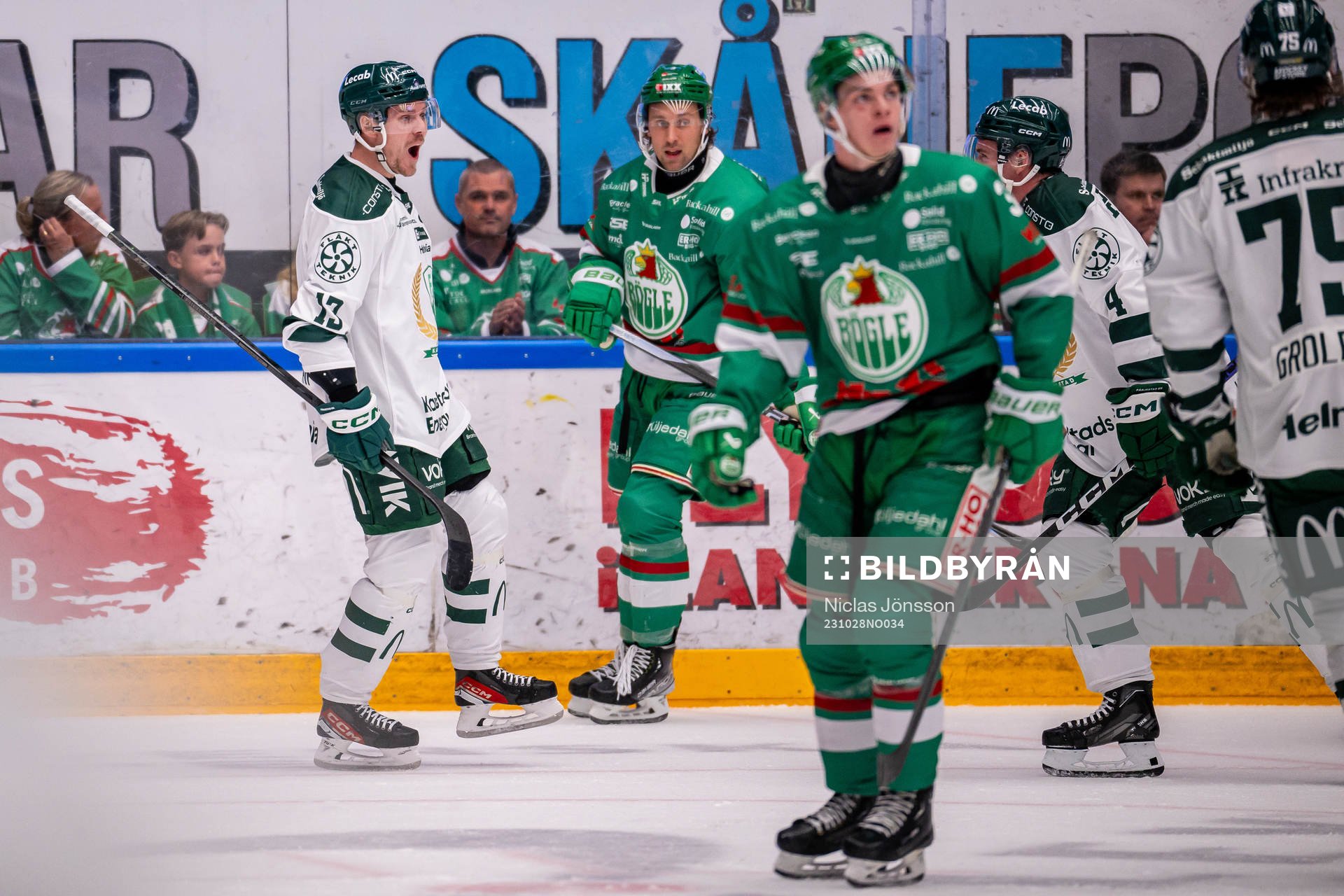 Färjestads Joel Kellman  jublar