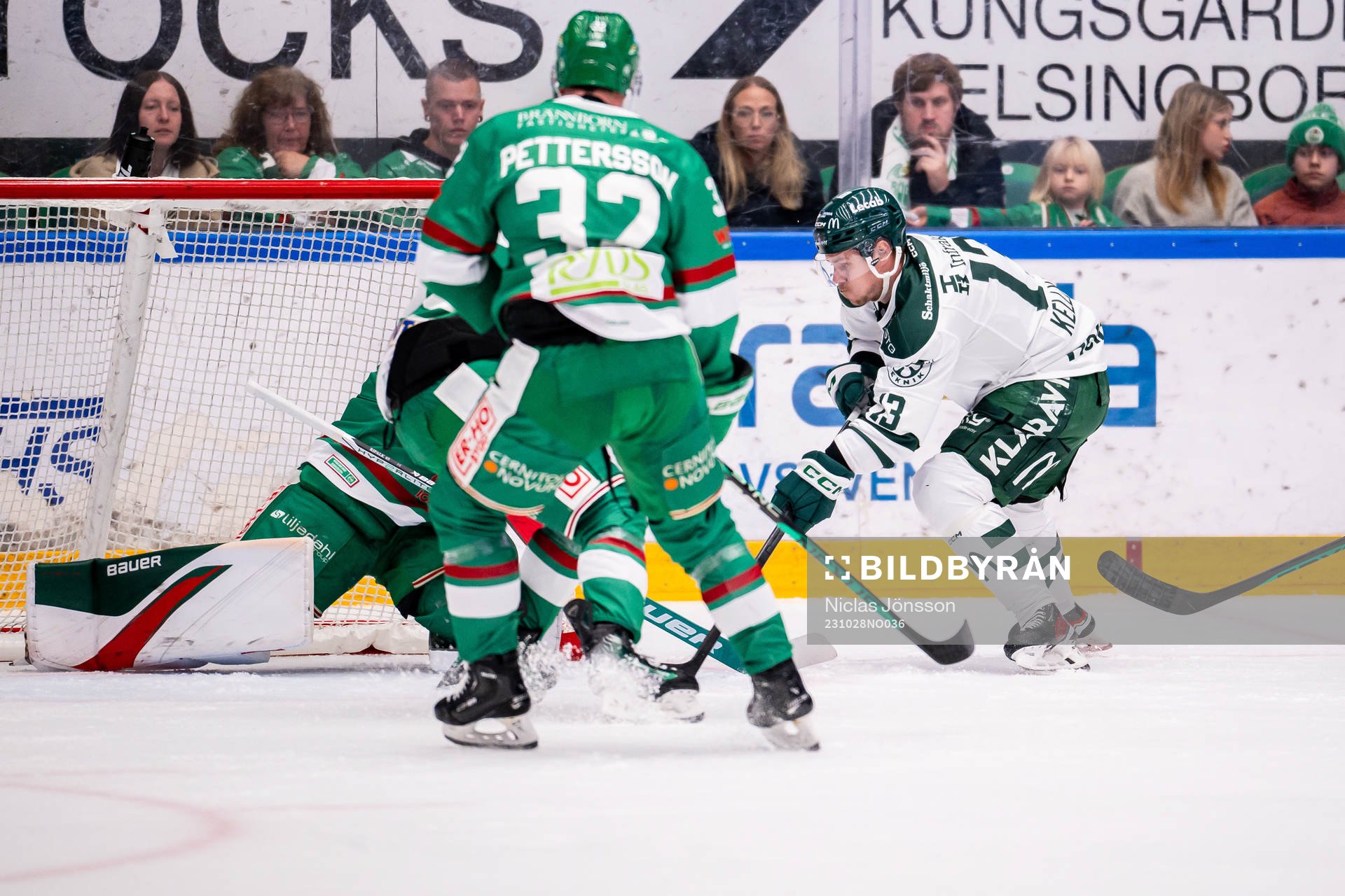 Färjestads Joel Kellman gör 0-1