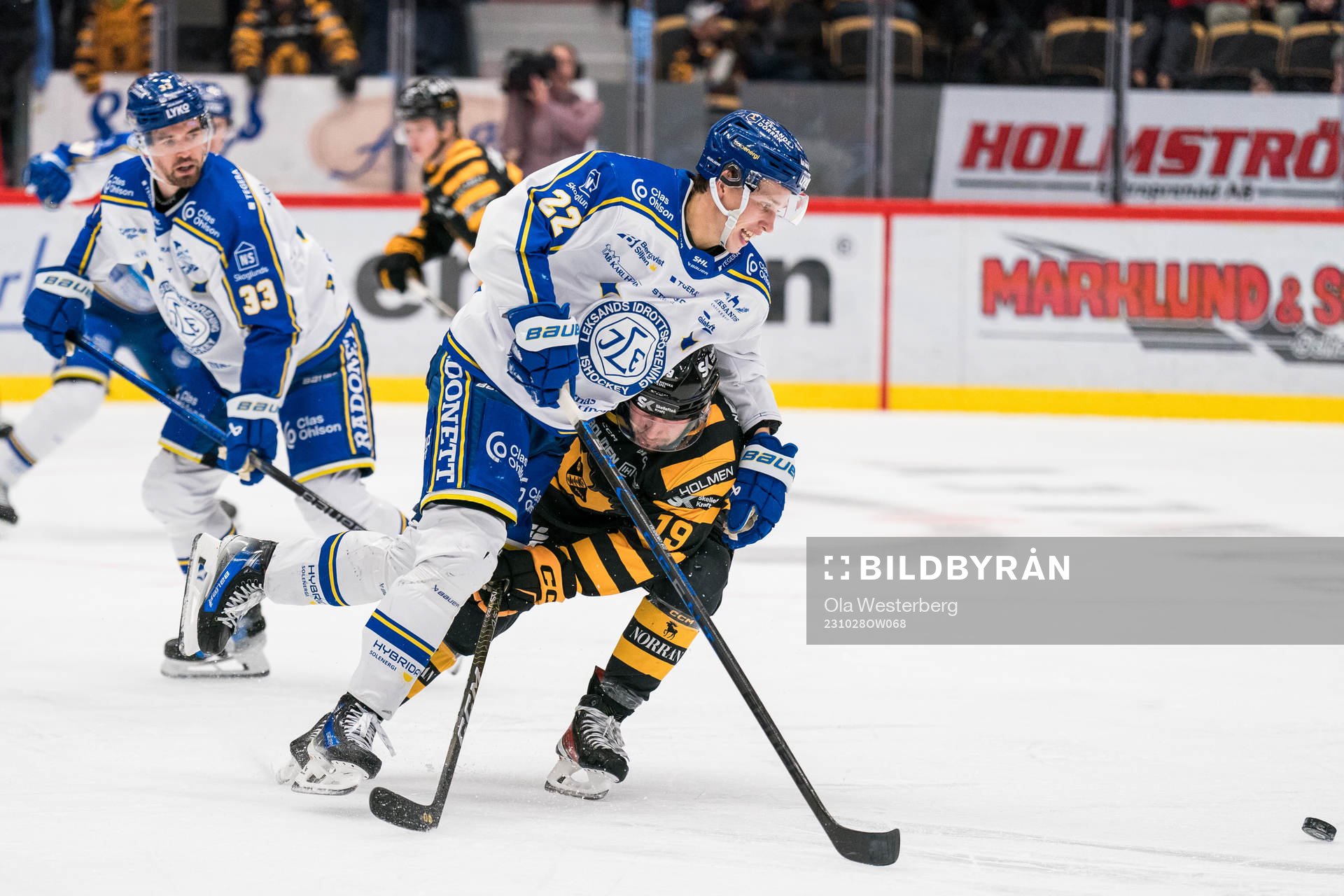 Leksands Lukas Vejdemo och Skellefteås Martins Dzierkals