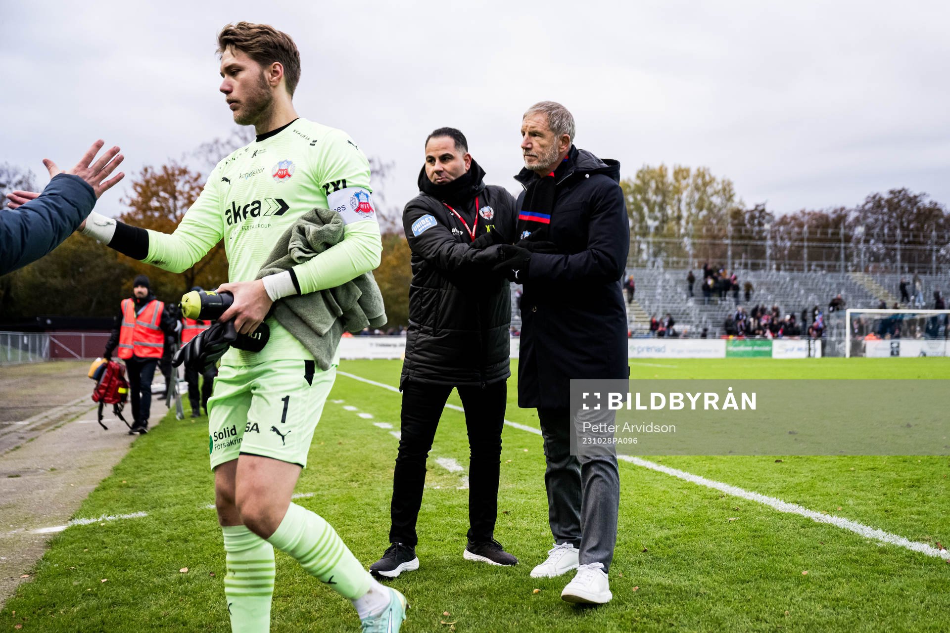 Helsingborgs målvakt Kalle Joelsson, tränare Stuart