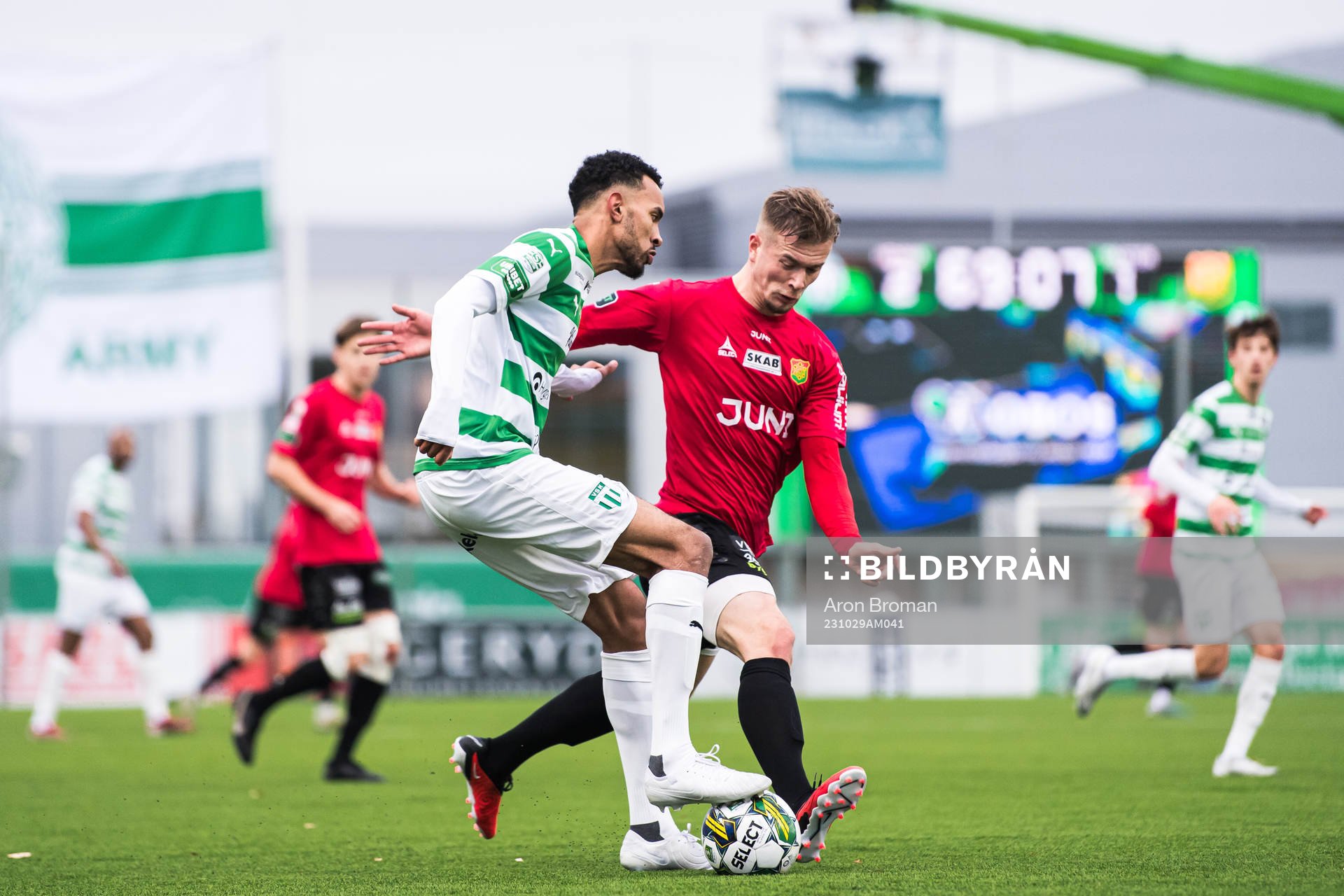 Västerås SKs Alex Douglas och GAISs Alexander Ahl