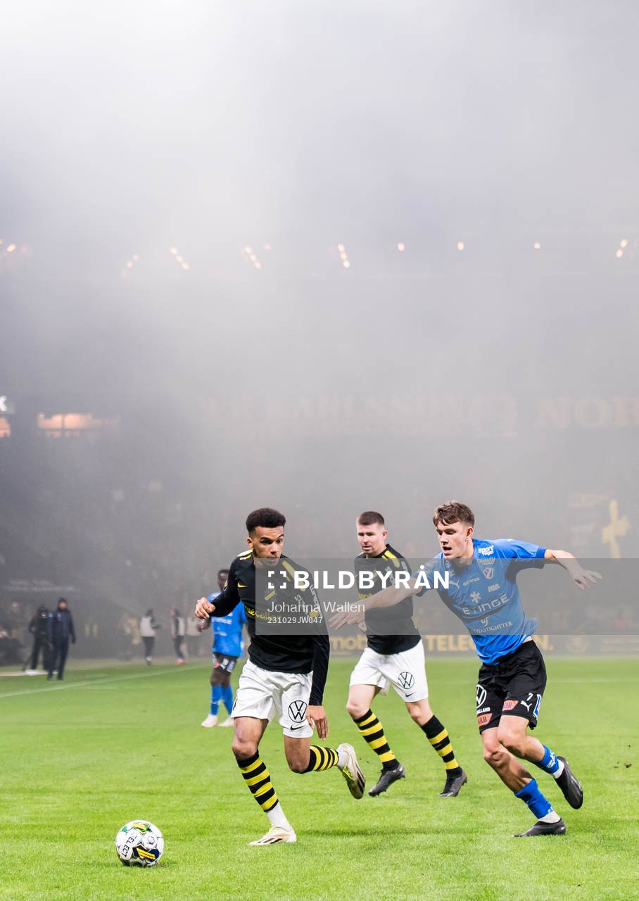 AIKs Rui Modesto och Halmstads Kazper Karlsson