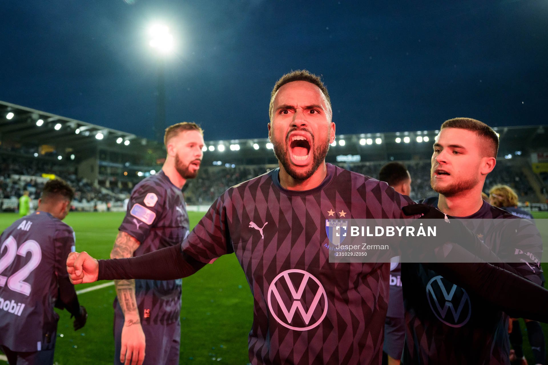 Malmö FFs Isaac Kiese Thelin jublar