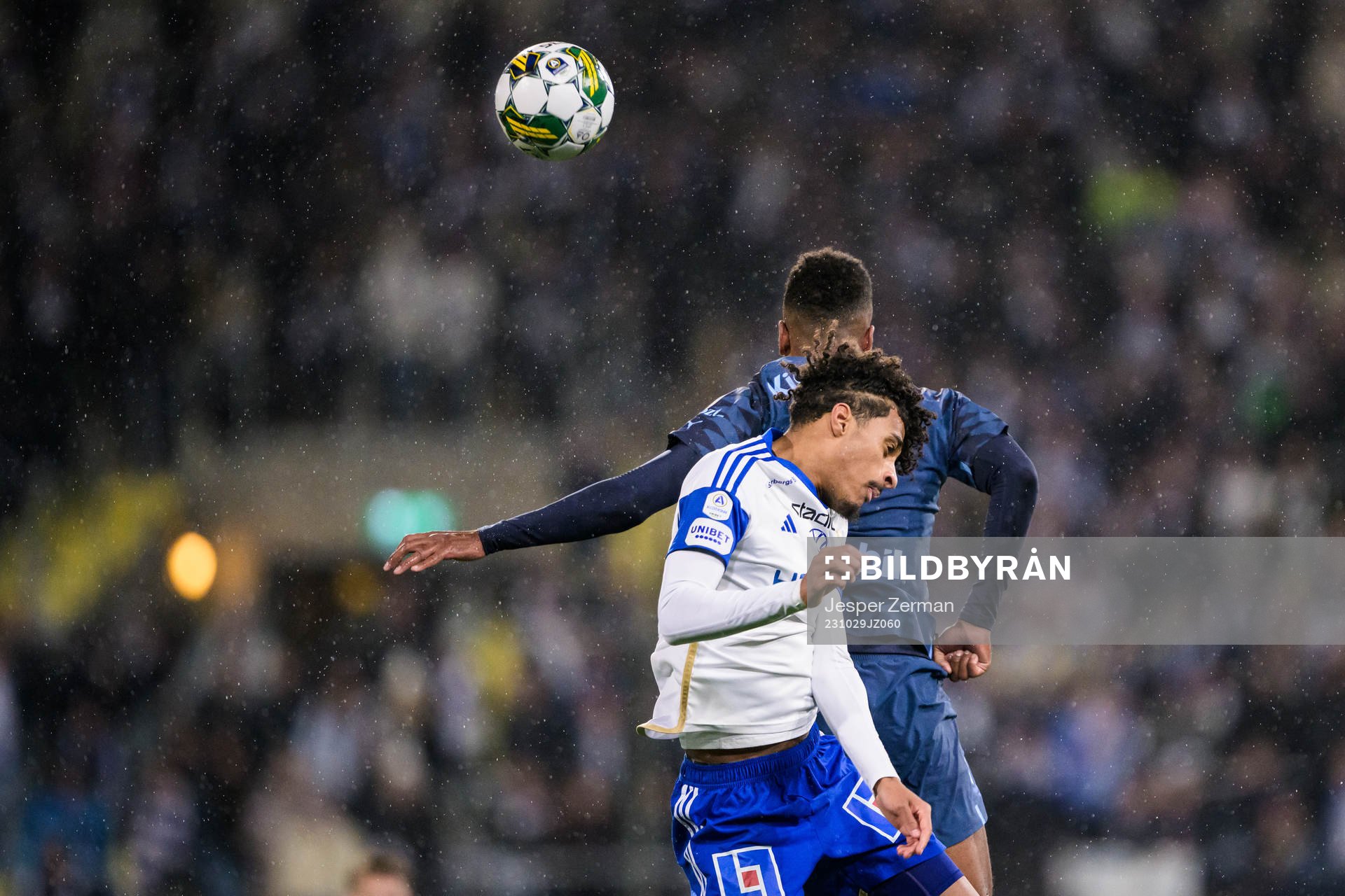IFK Norrköpings Jesper Ceesay och Malmö FFs Isaac Kiese