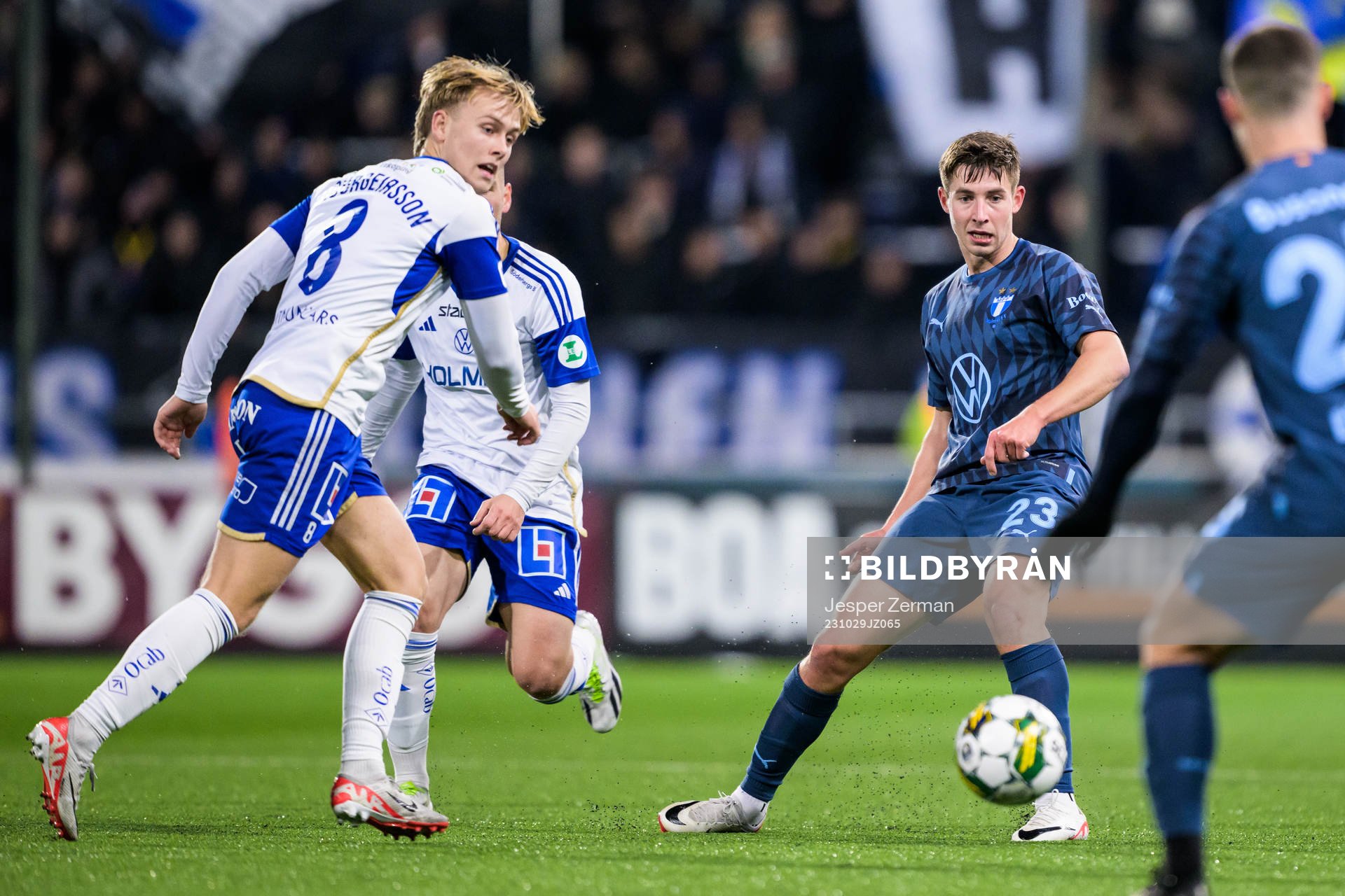 IFK Norrköpings Isak Andri Sigurgeirsson och Malmö FFs