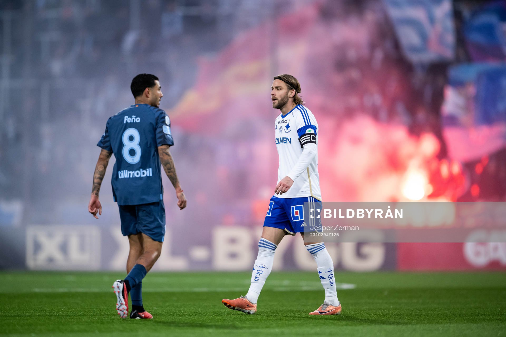 Malmö FFs Sergio Pena och IFK Norrköpings Christoffer