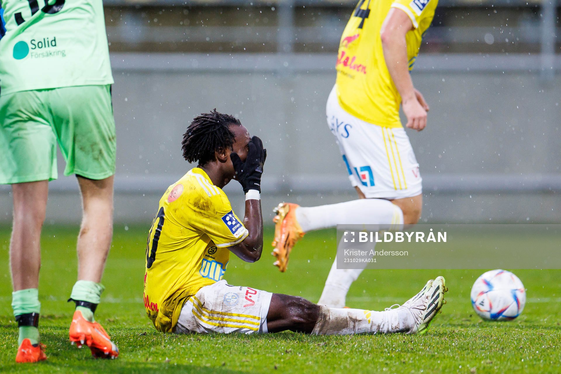 Falkenbergs Godwin Aguda deppar