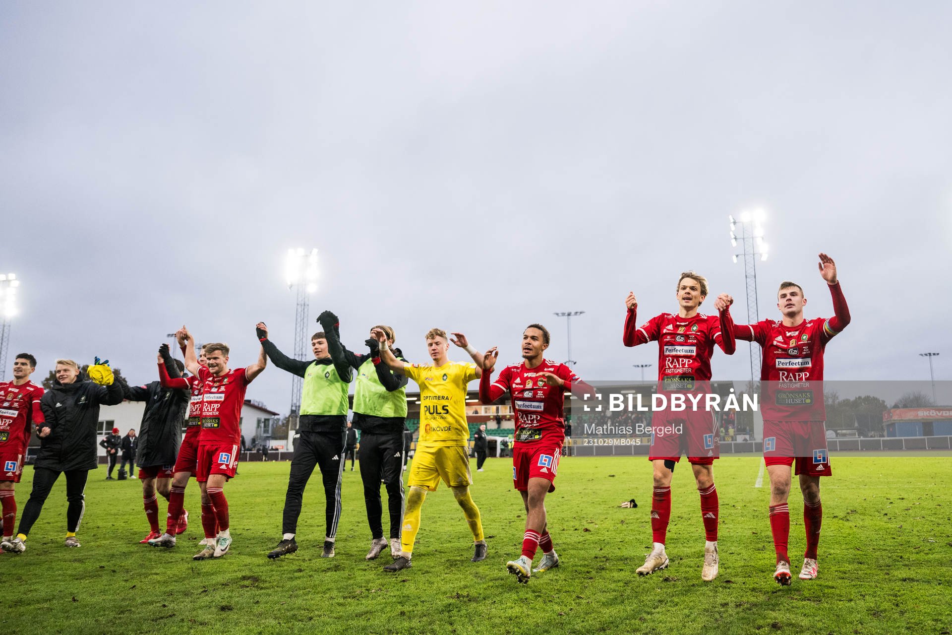 Skövde AIKs Darrell Kamdem Tibell, Lukas Rhöse och Filip