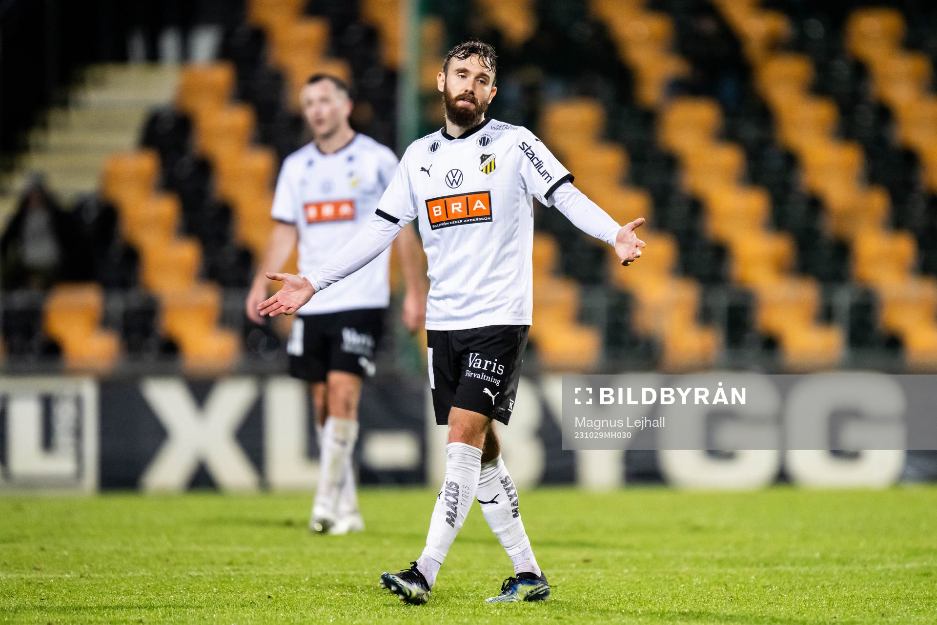 Häckens Simon Sandberg deppar
