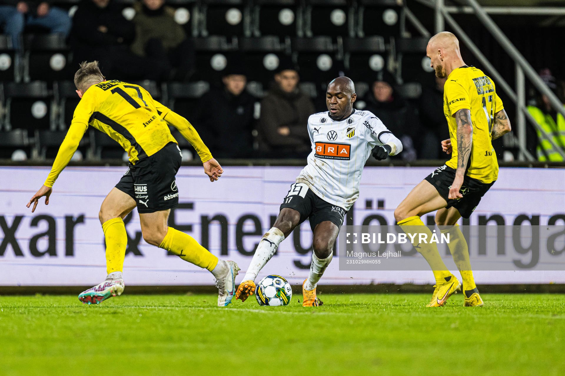 Häckens Edward Chilufya, Mjällbys Elliot Stroud och Adam