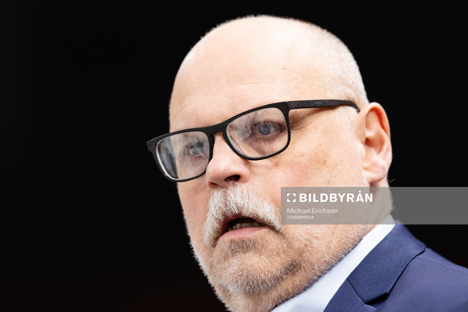 HV71s tränare Ulf Hall