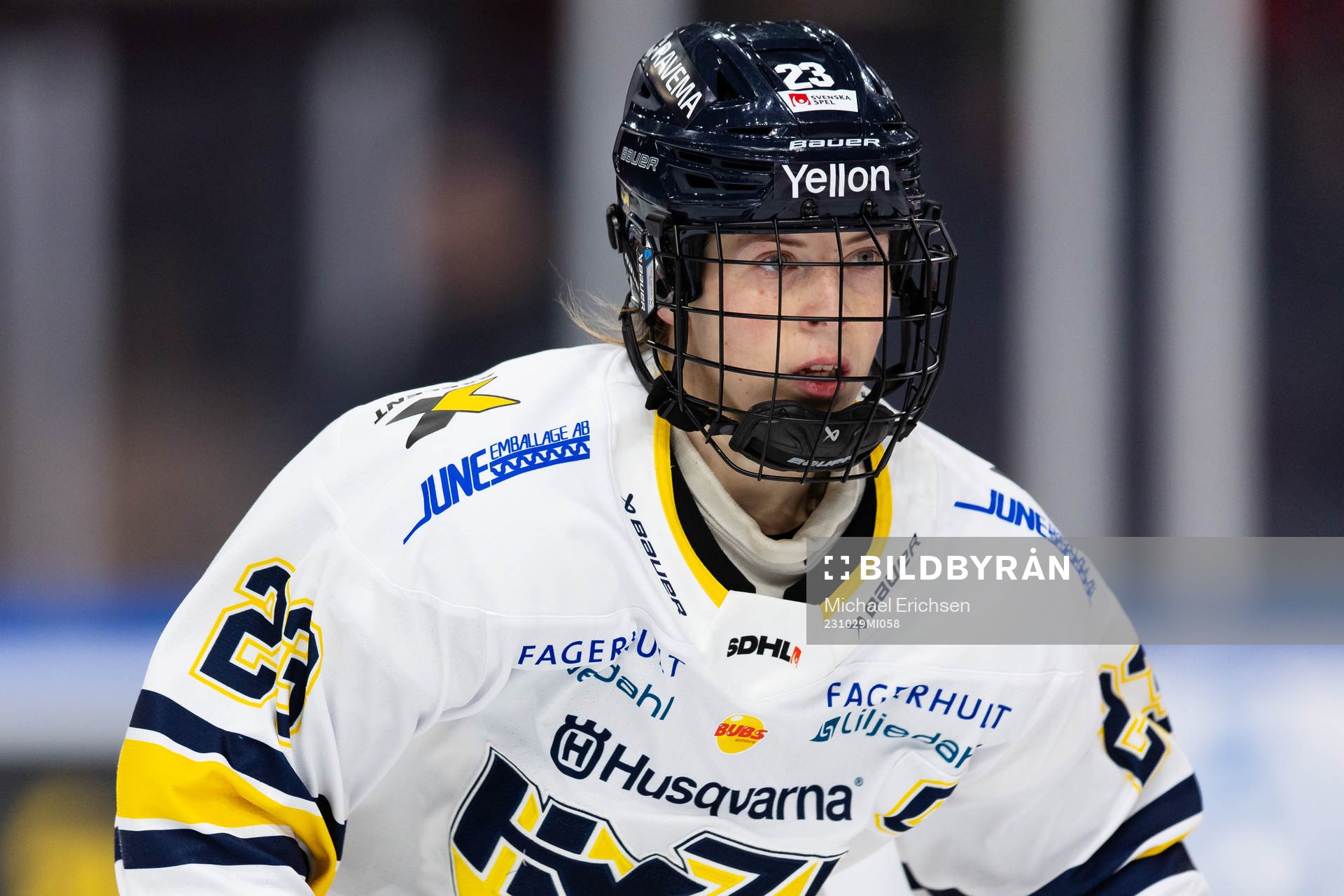 HV71s Sanni Hakala