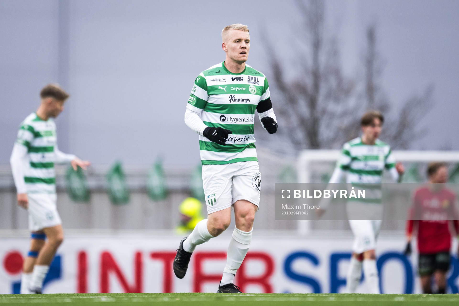 Västerås SKs Simon Johansson deppar