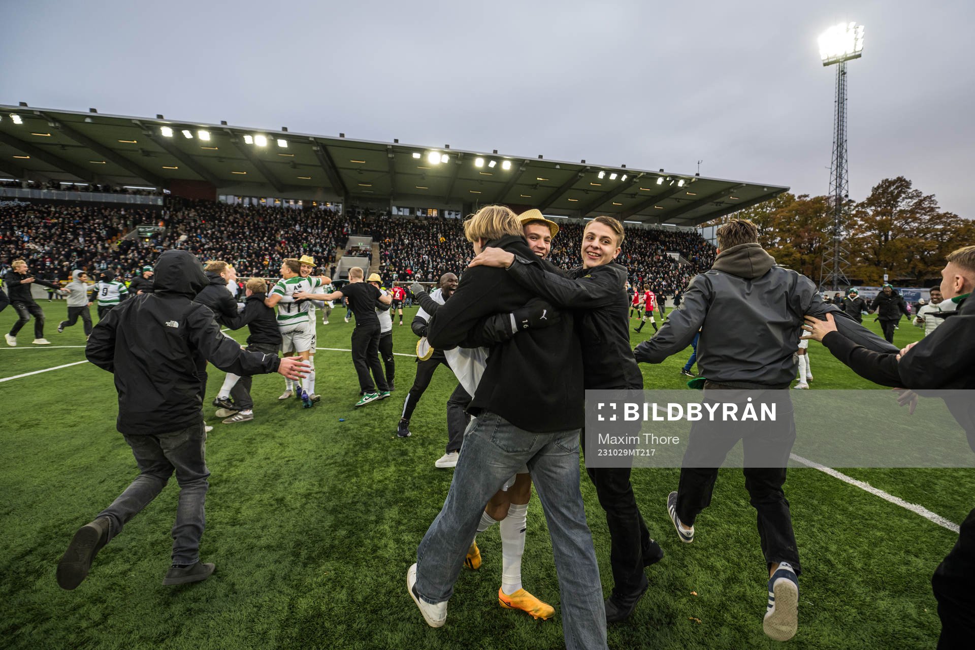 Västerås SKs spelare jublar