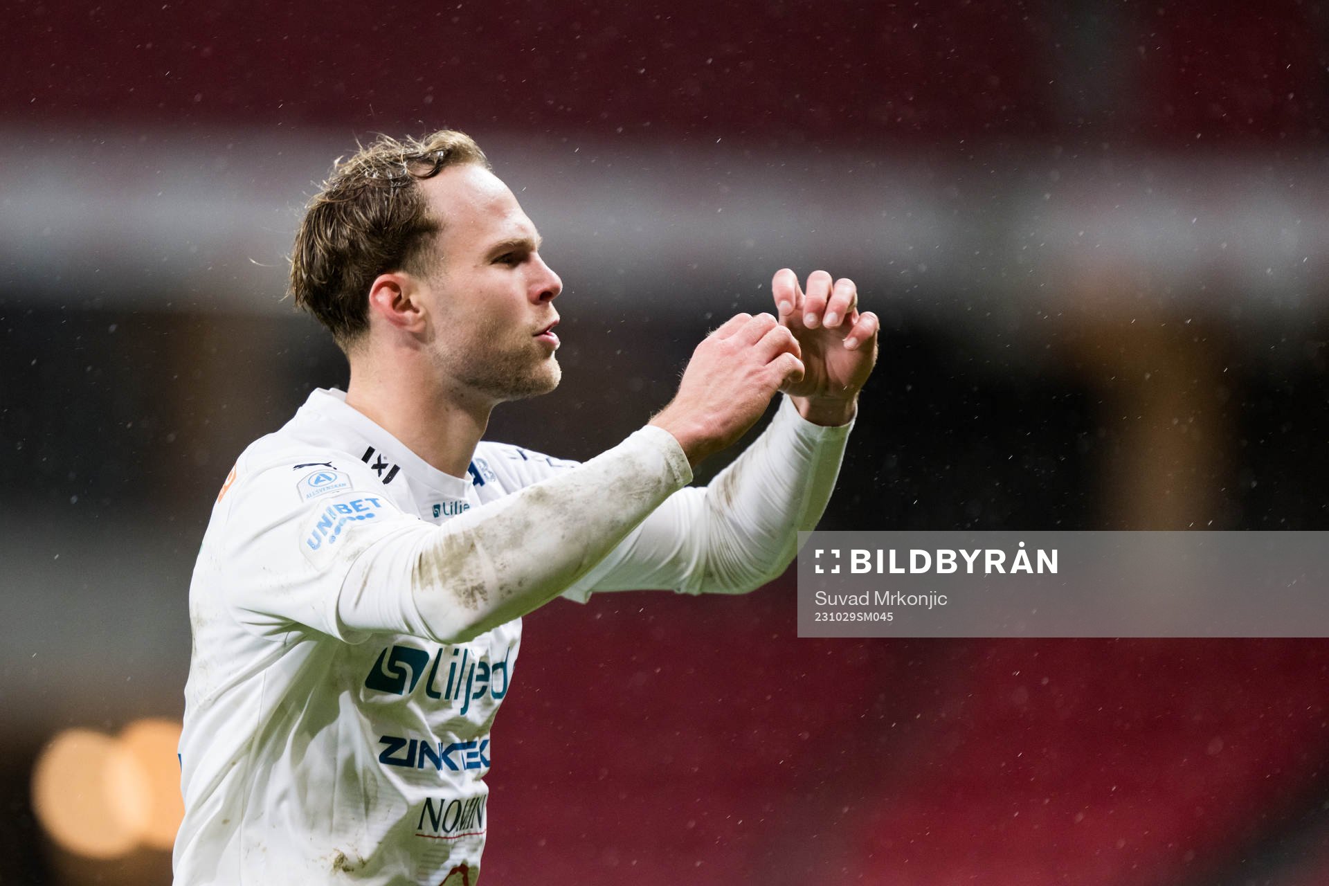 Värnamos Gustav Engvall jublar