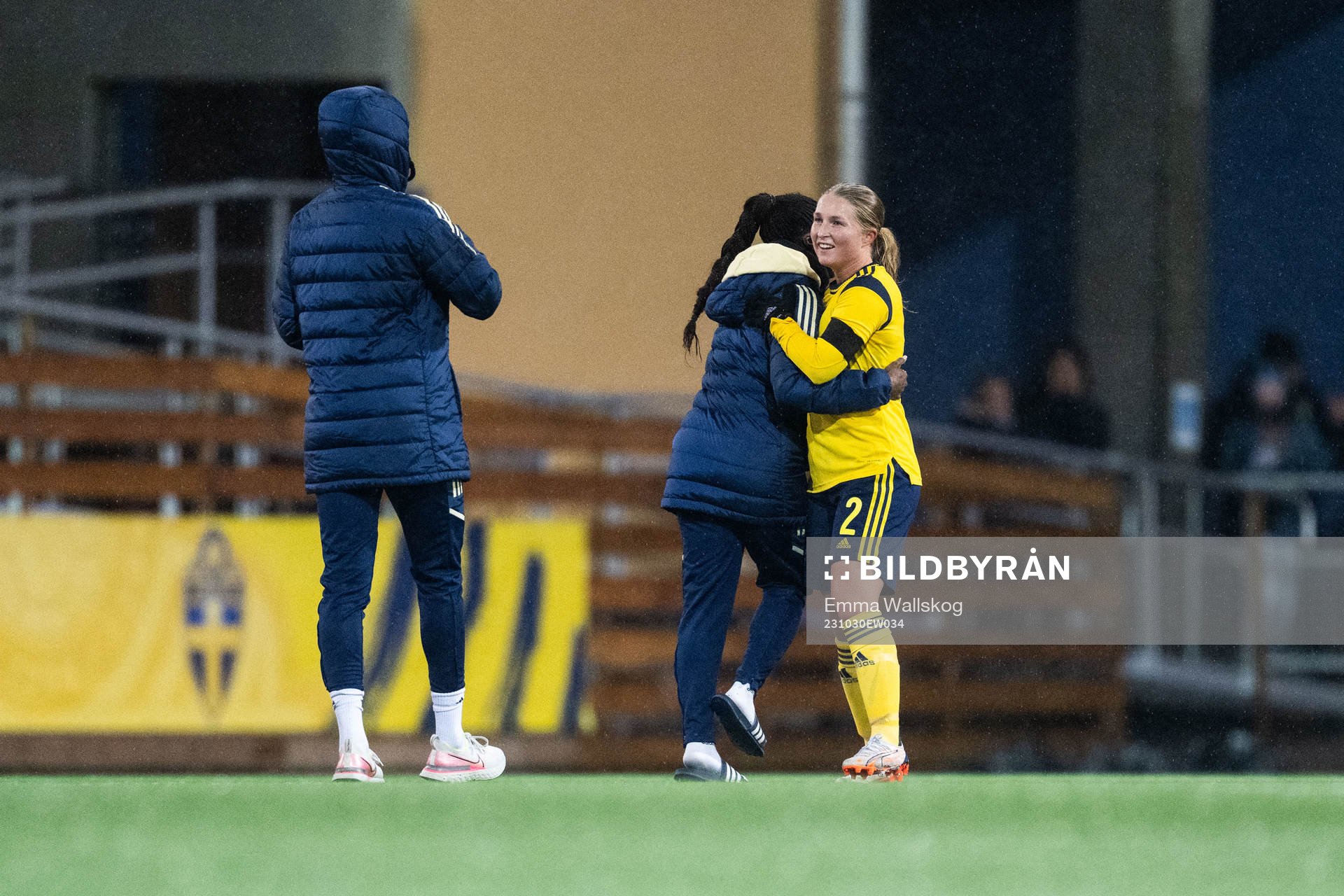 Hanna Andersson of Sweden celebrates with team mates