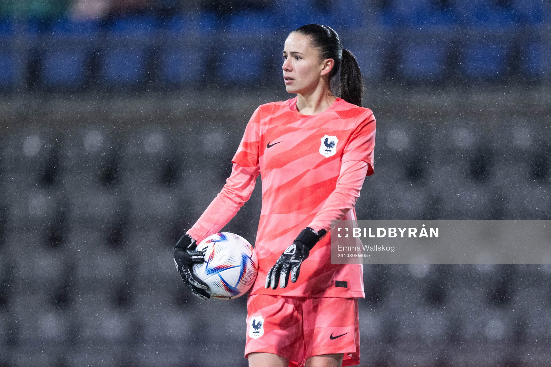 Goalkeeper Ines Marques of France