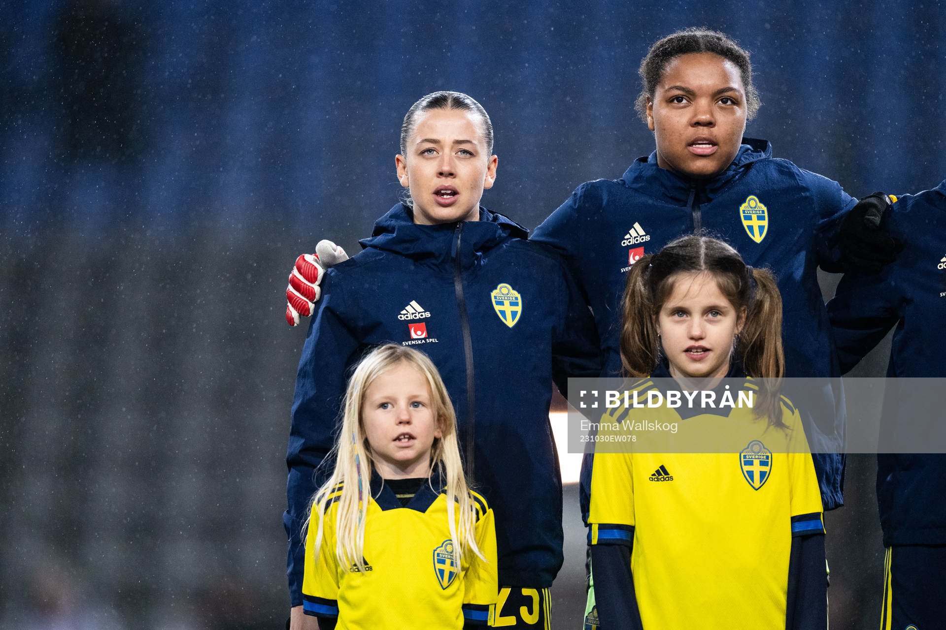 Cornelia Kapocs and goalkeeper Serina Iddrisu Backmark of