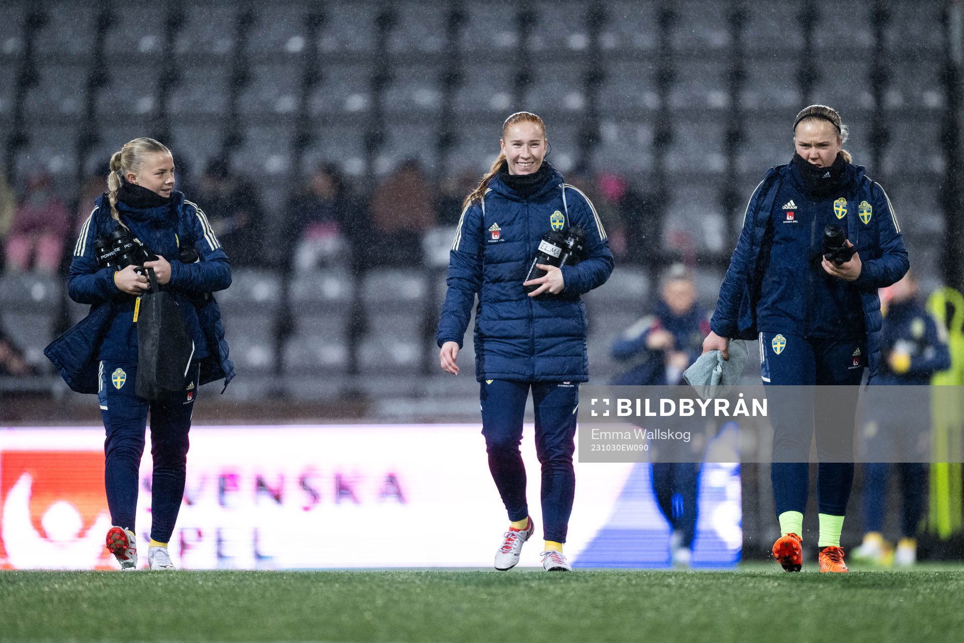 Matilda Nildén, Tilde Johansson and goalkeeper Sofia Hjern