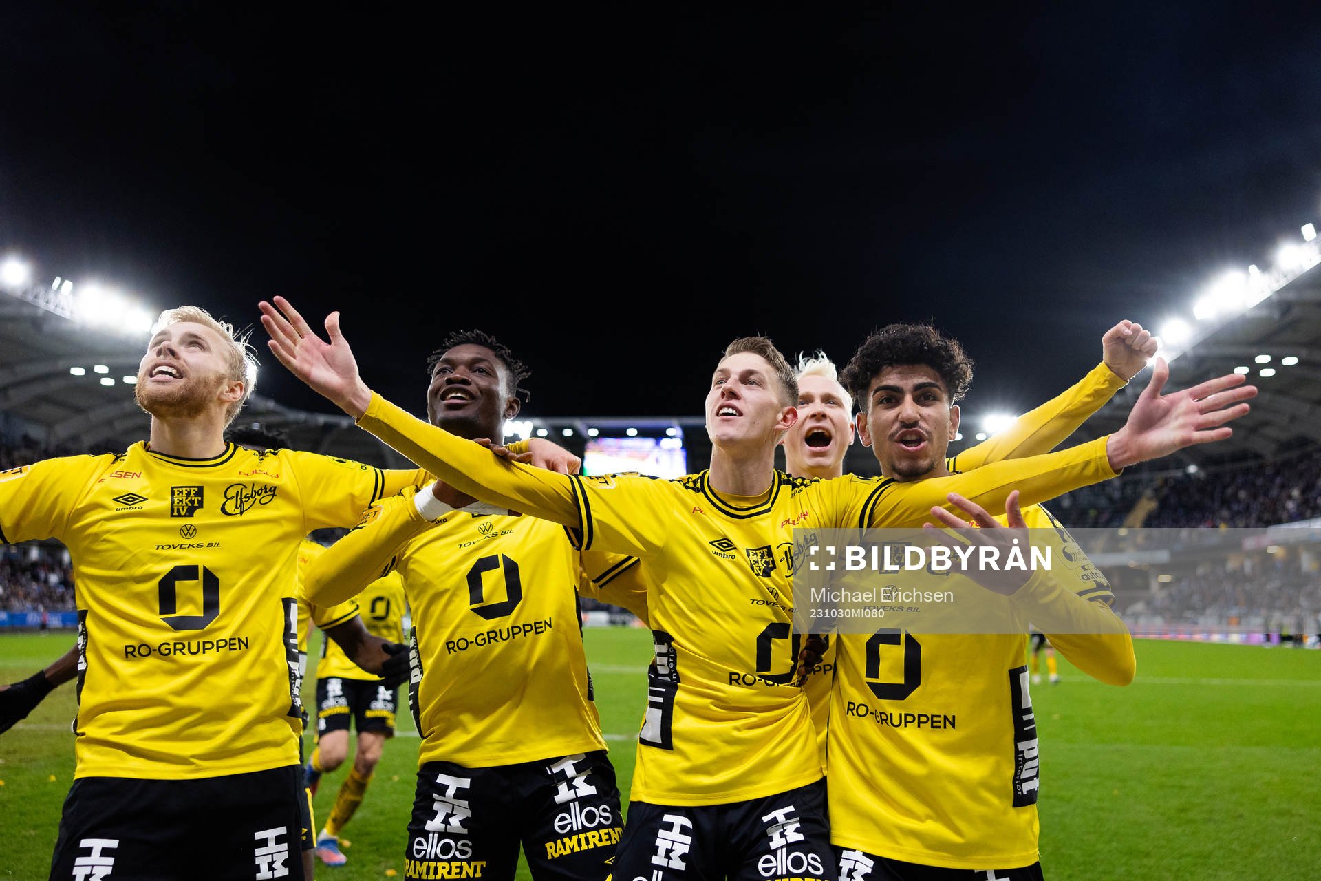 Elfsborgs Alexander Bernhardsson jublar