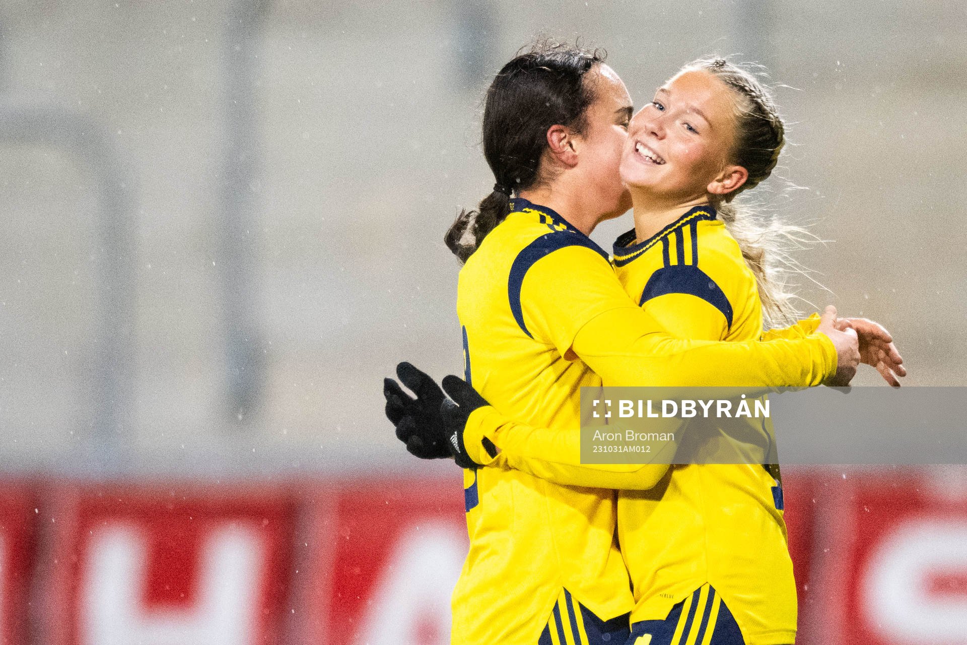 Tilda Sandén of Sweden celebrates after 0-2 during the UEFA Women's under-19 Euro Qualifier football match between Turkey and Sweden on October 31, 2023 in Västerås.