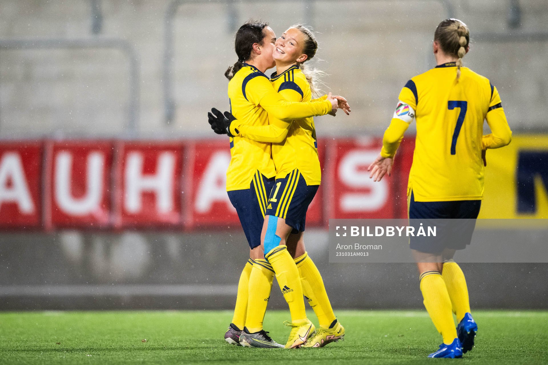 Tilda Sandén of Sweden celebrates