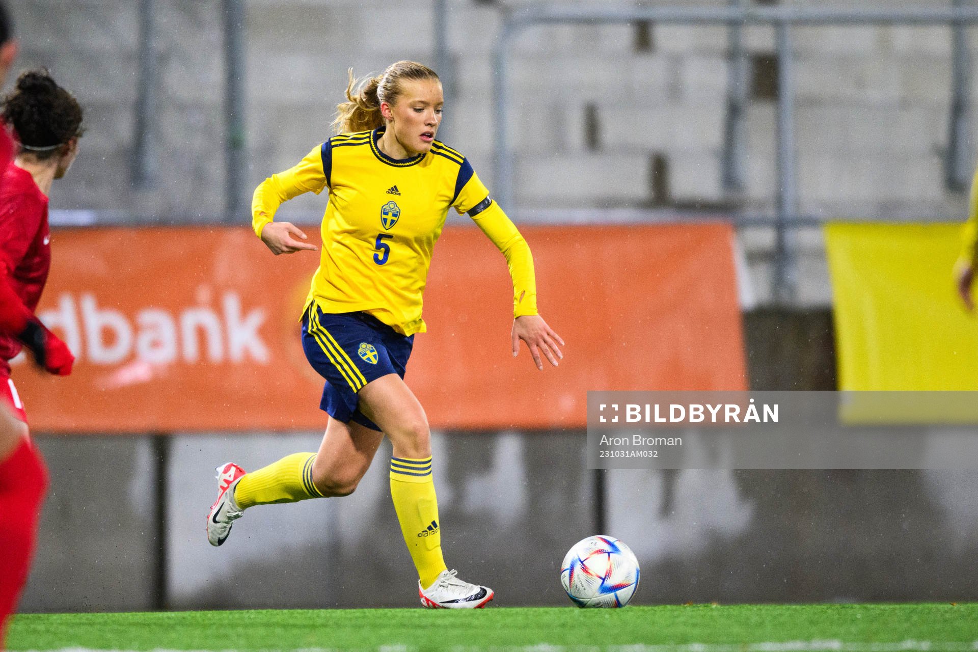 Smilla Holmberg of Sweden