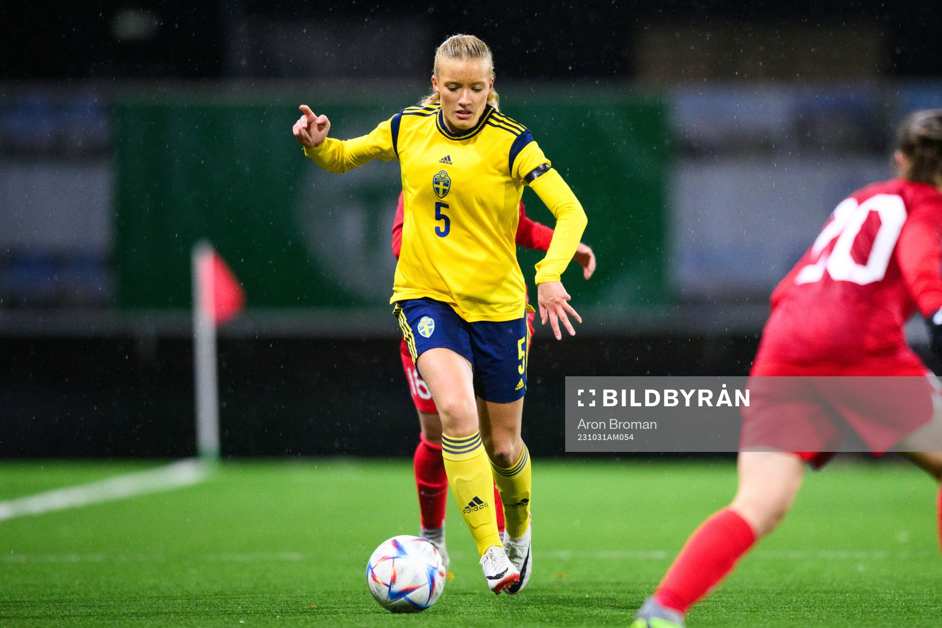 Smilla Holmberg of Sweden