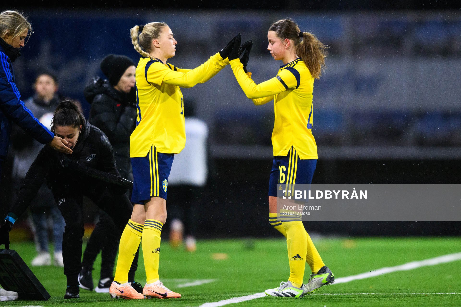 Ida Björnberg and Elsa Pelgander of Sweden