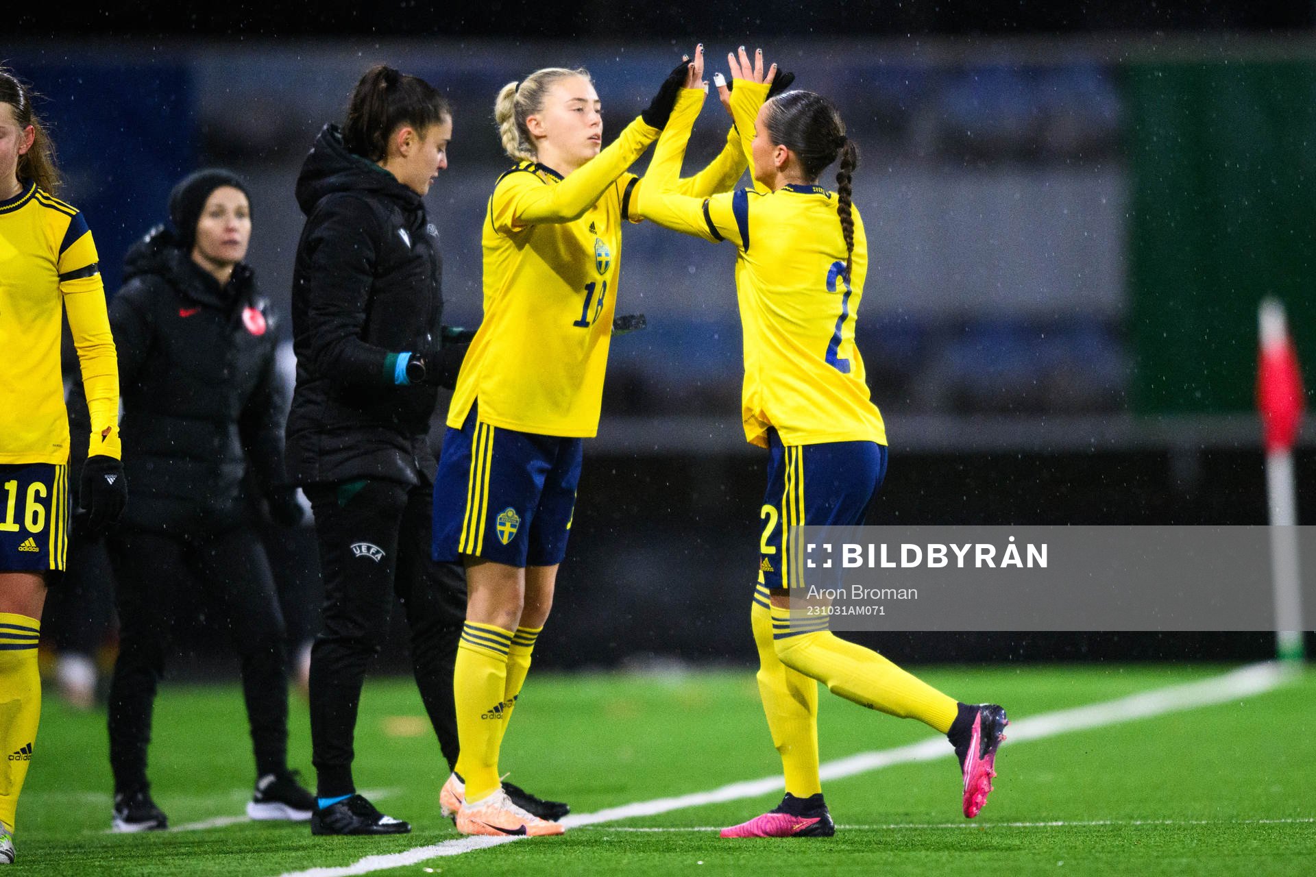 Ida Björnberg and Vera Blom of Sweden
