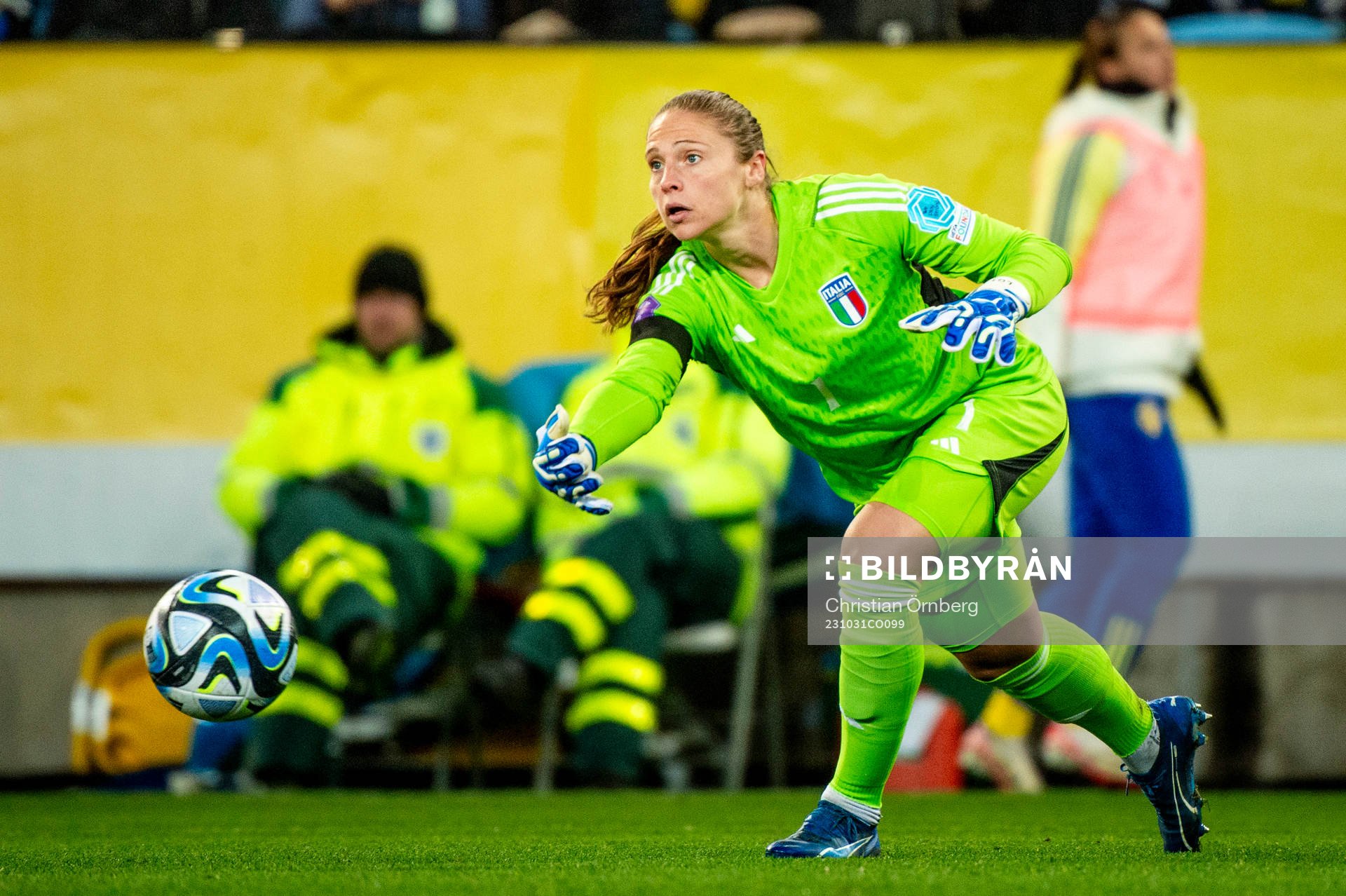 Goalkeeper Laura Giuliani of Italien