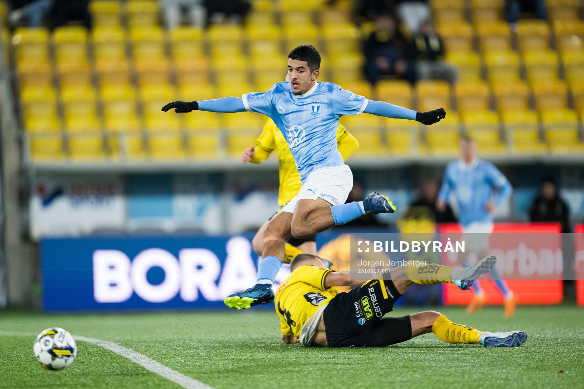 Malmö FFs Zakaria Loukili och Elfsborgs Gustav Henriksson