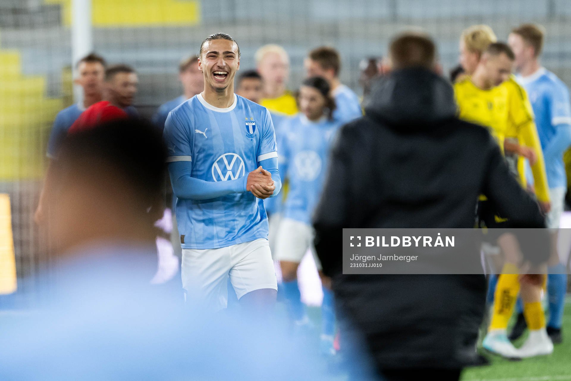 Malmö FFs Elison Makolli jublar efter finalen i U21 Allsvenskan mellan Elfsborg och Malmö FF den 31 oktober 2023 i Borås. 