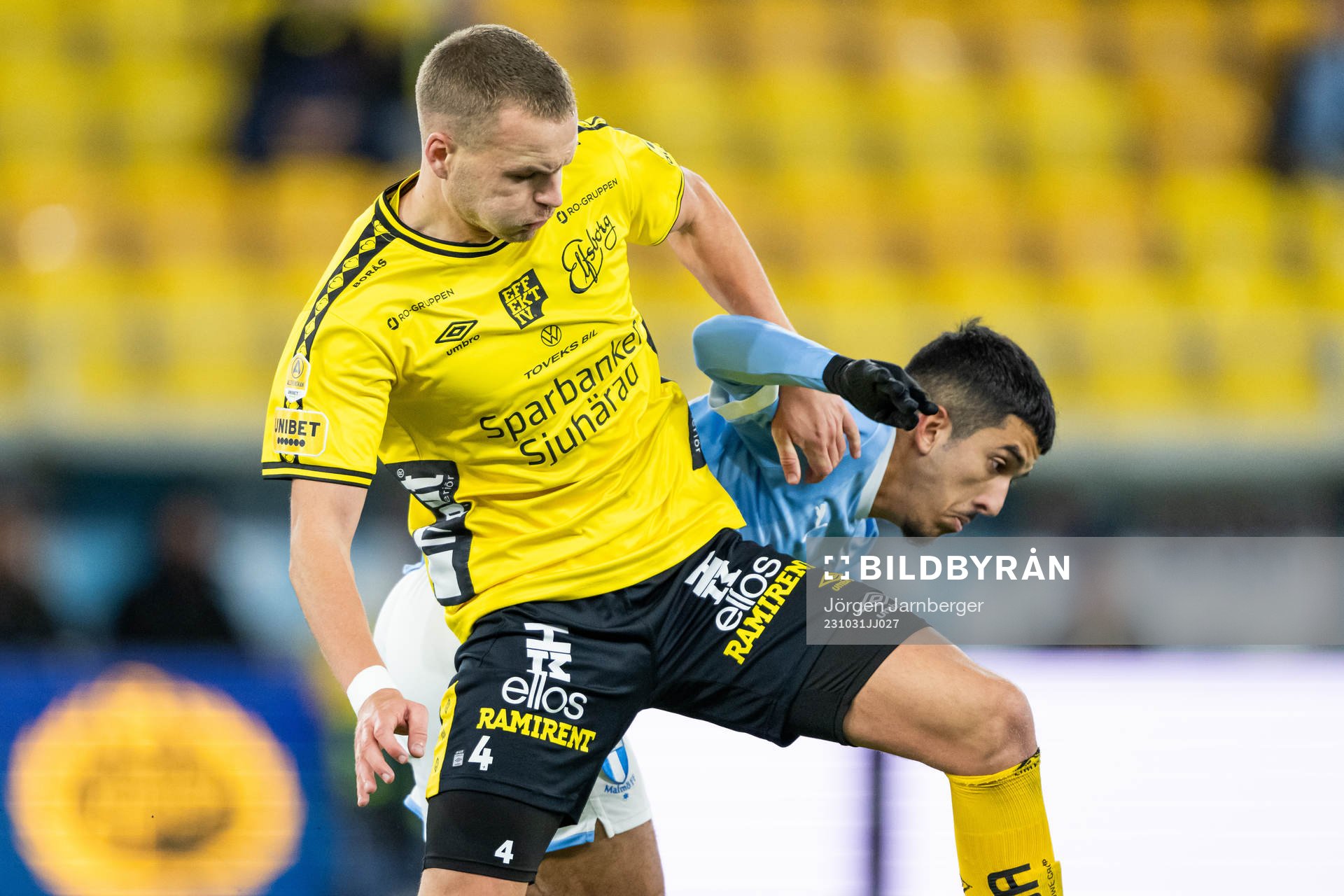 Elfsborgs Gustav Henriksson och Malmö FFs Zakaria Loukili