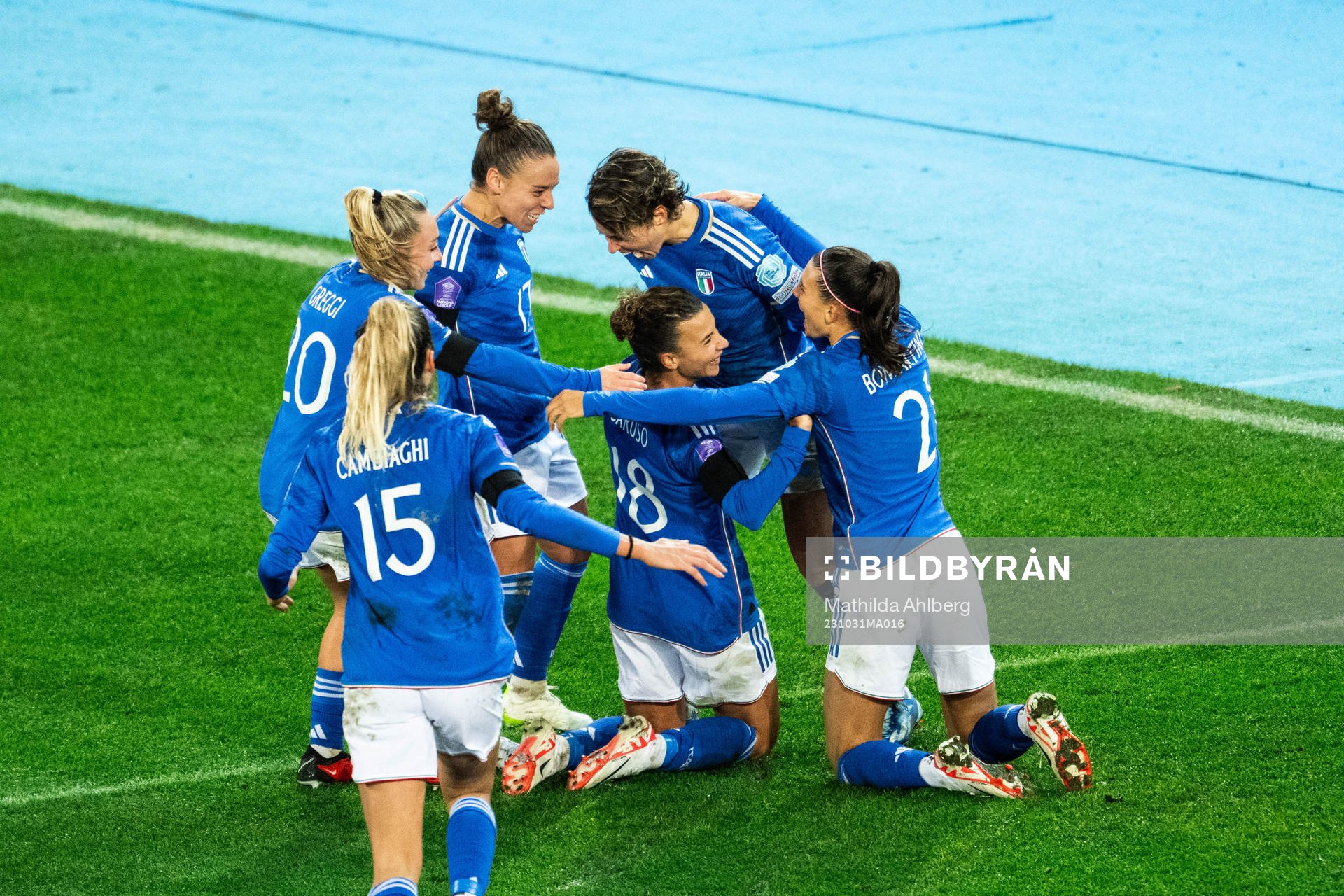 Valentina Giacinti of Italy celebrates after 0-1 during the UEFA Women's Nations League football match between Sweden and Italy on October 31, 2023 in Malmö.