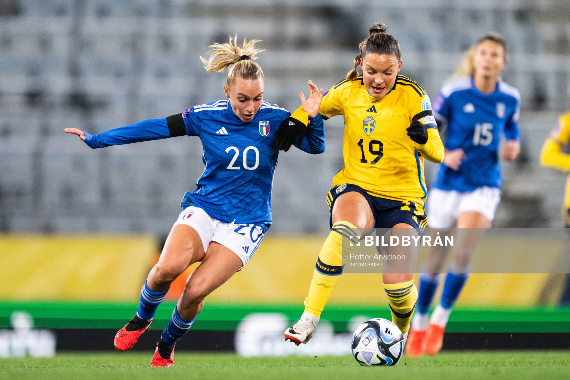 Giada Greggi of Italy and Johanna Rytting Kaneryd of Sweden