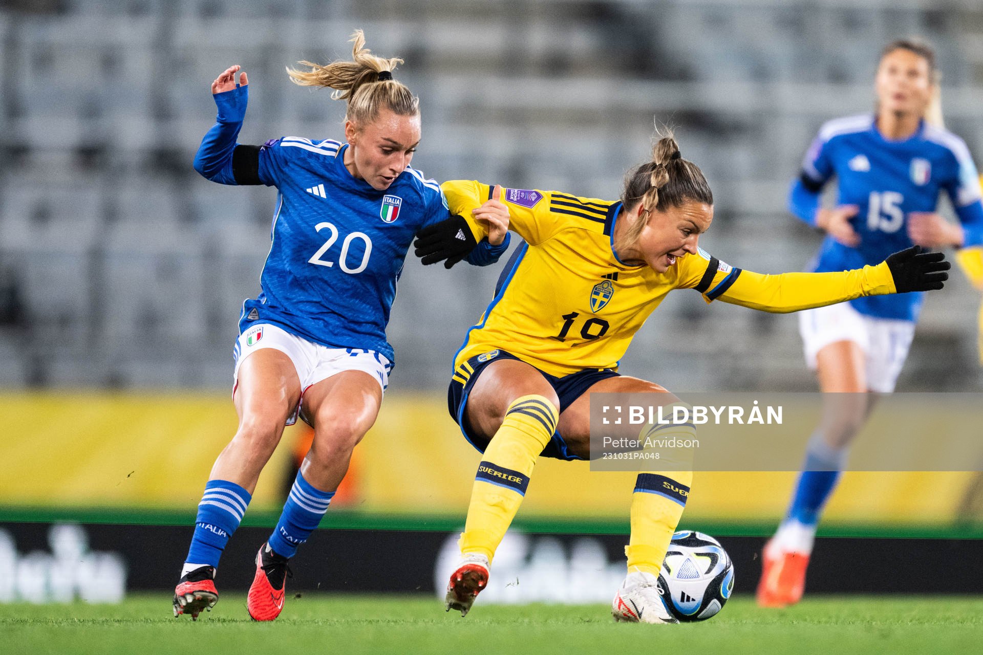 Giada Greggi of Italy and Johanna Rytting Kaneryd of Sweden