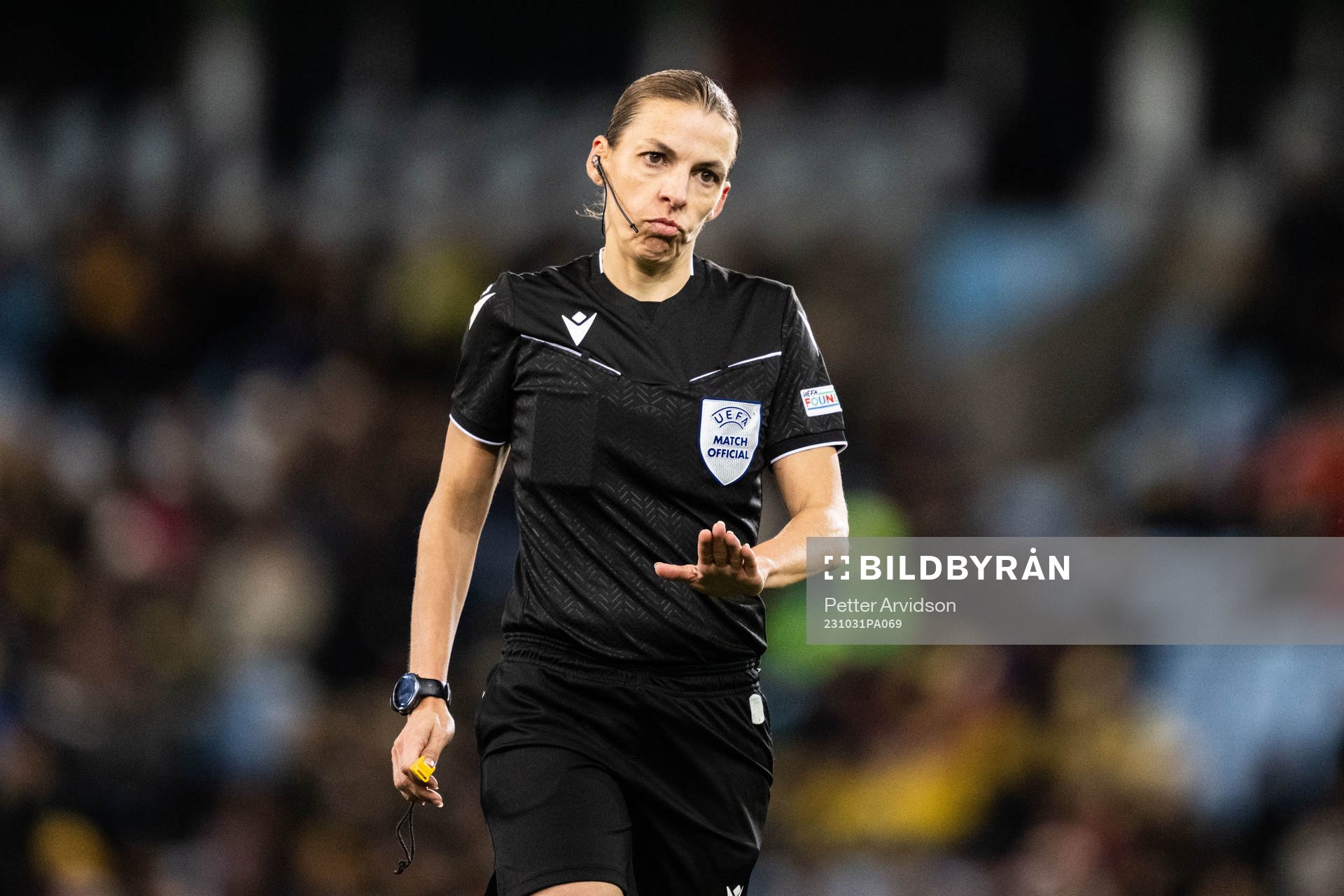Referee Stéphanie Frappart