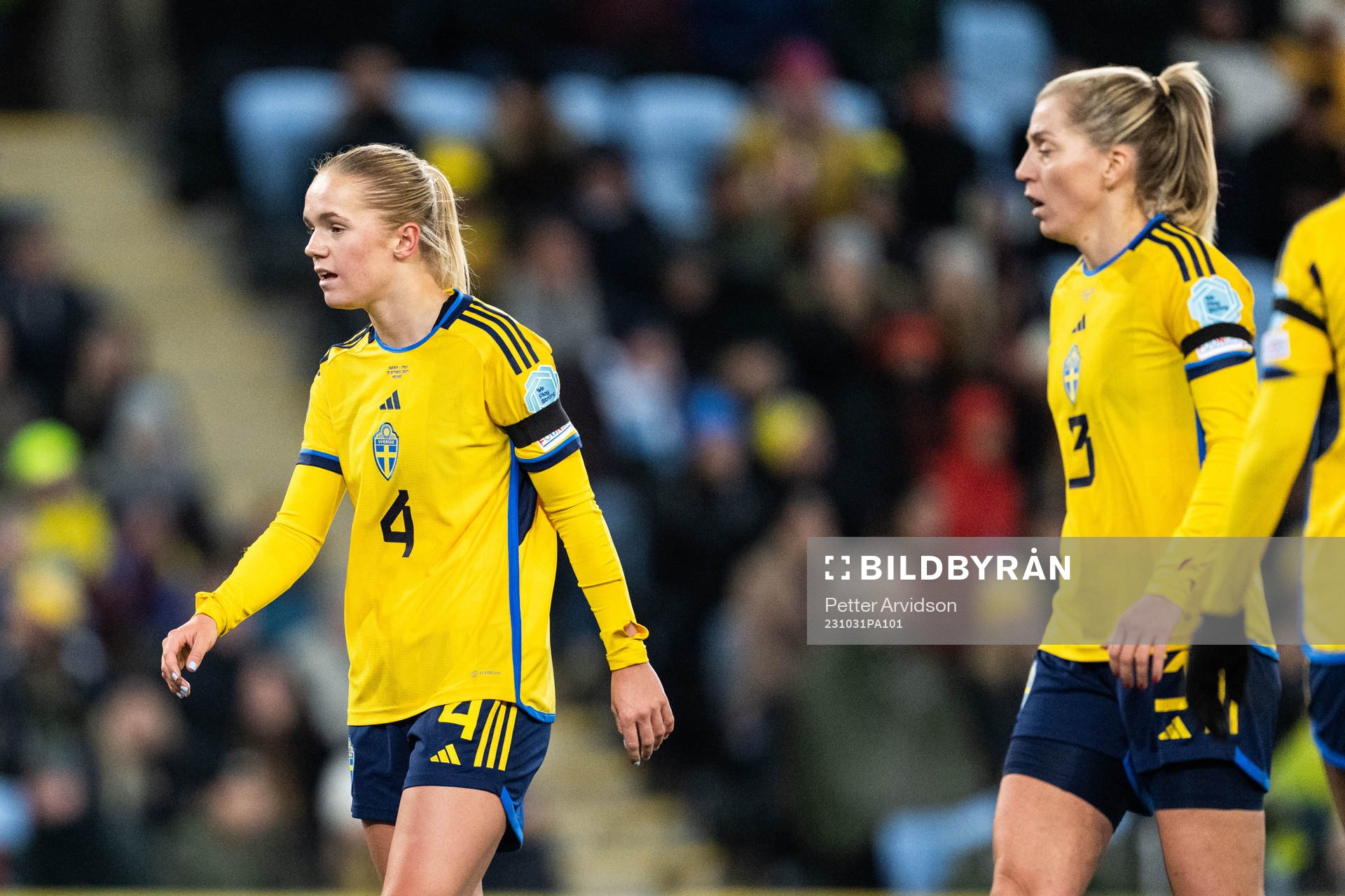 Hanna Lundkvist and Linda Sembrant of Sweden look dejected