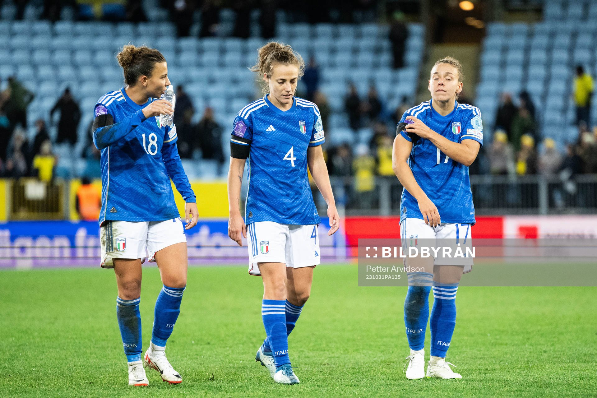 Arianna Caruso, Aurora Galli and Lisa Boattin of Italy look