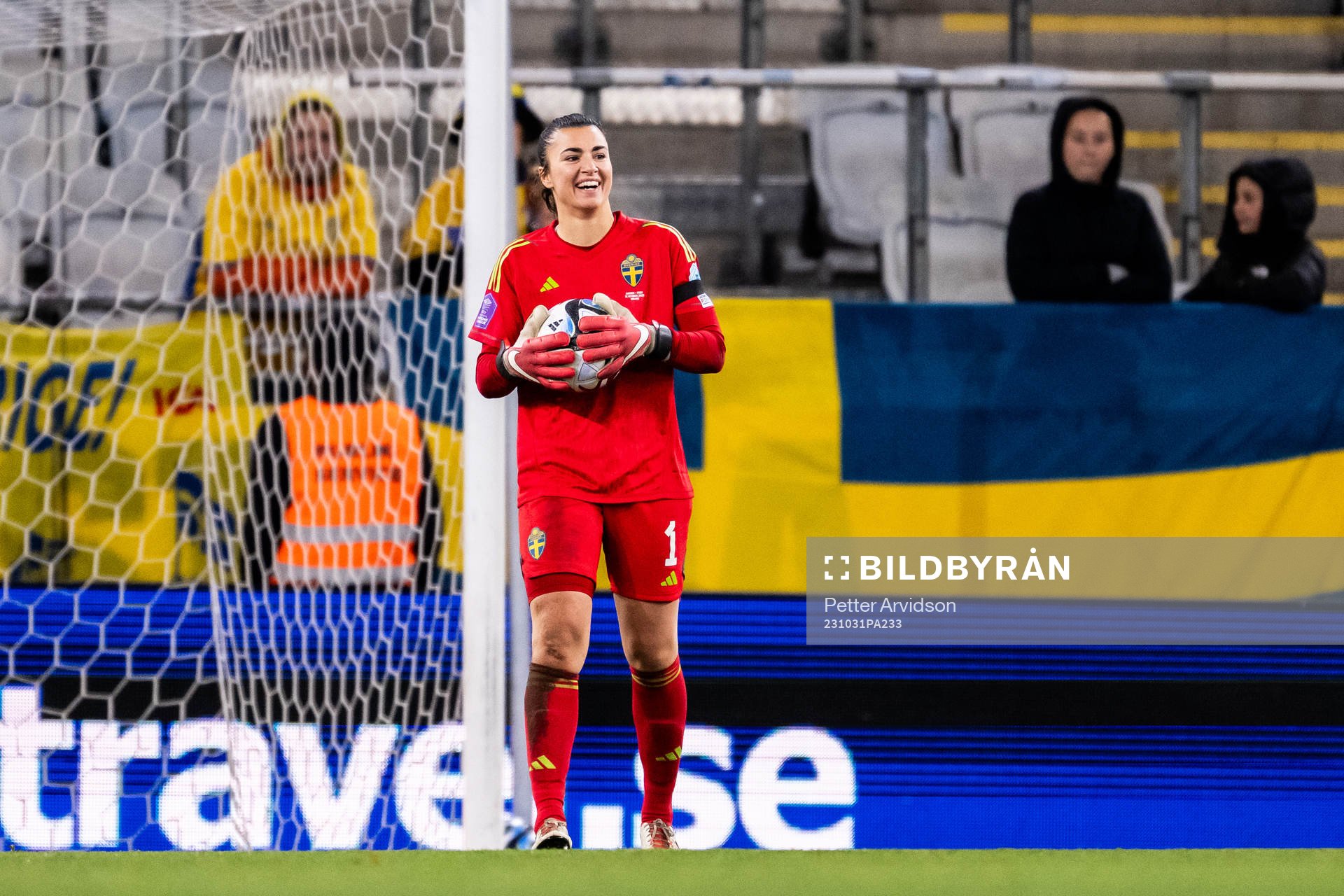 Goalkeeper Zecira Musovic of Sweden