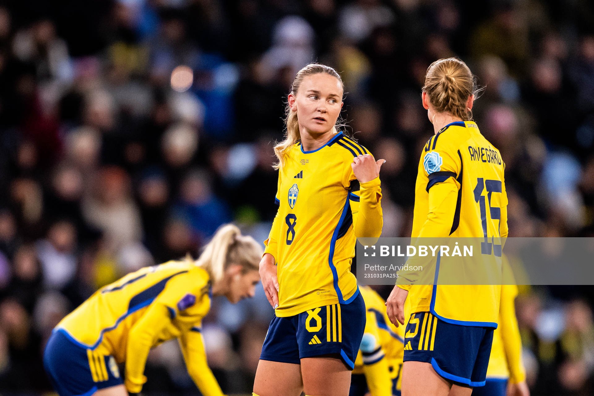 Matilda Vinberg and Anna Anvegård of Sweden