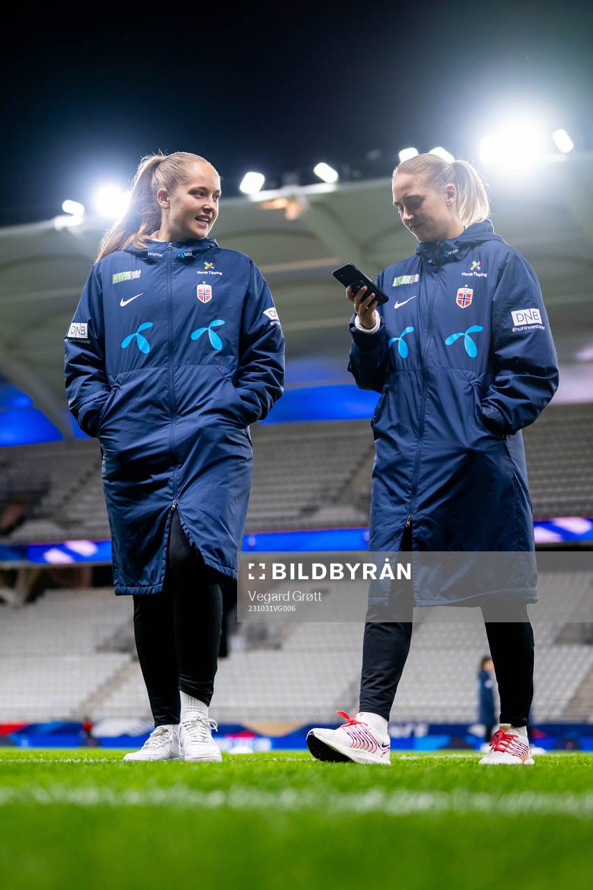 Goalkeeper Aurora Mikalsen and Lisa Fjeldstad Naalsund of