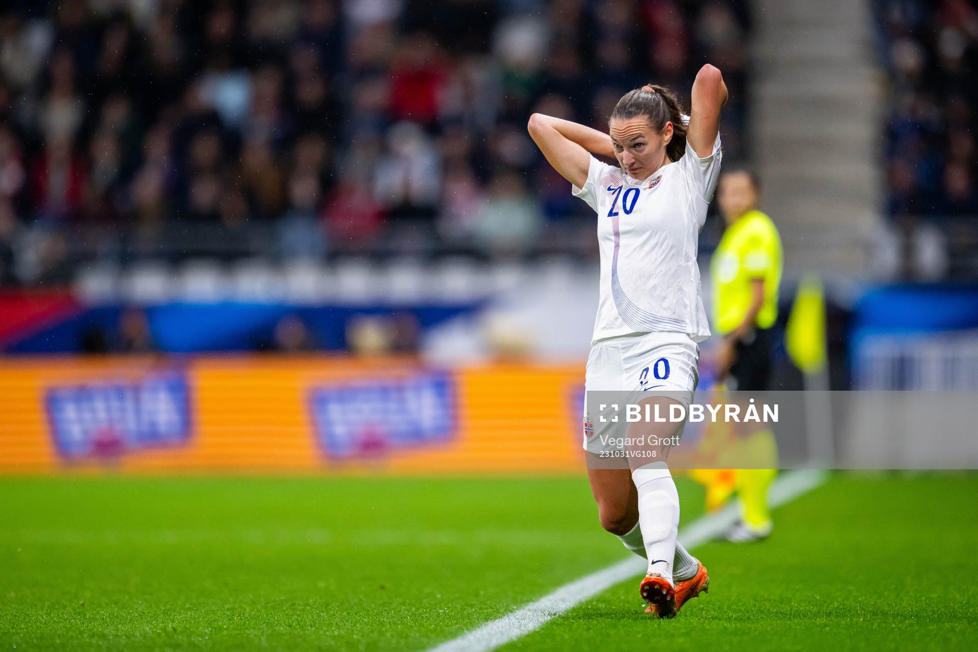 Marit Bratberg Lund of Norway during the UEFA Women’s Nations League football match between France and Norway on October 31, 2023 in Reims.