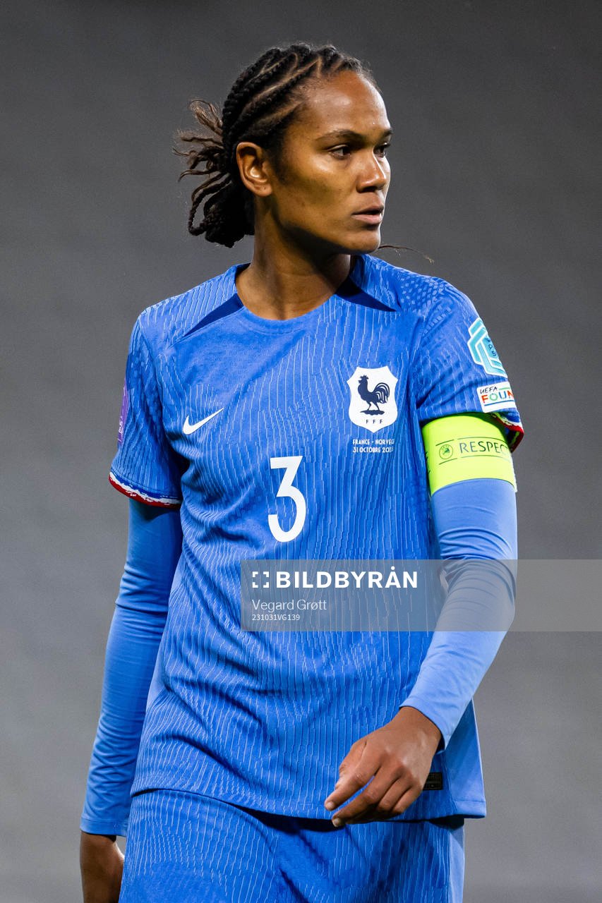 Wendie Renard of France