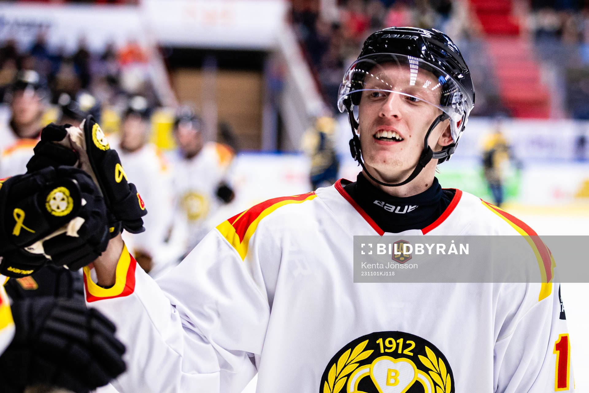 Brynäs Oliver Tärnström jublar