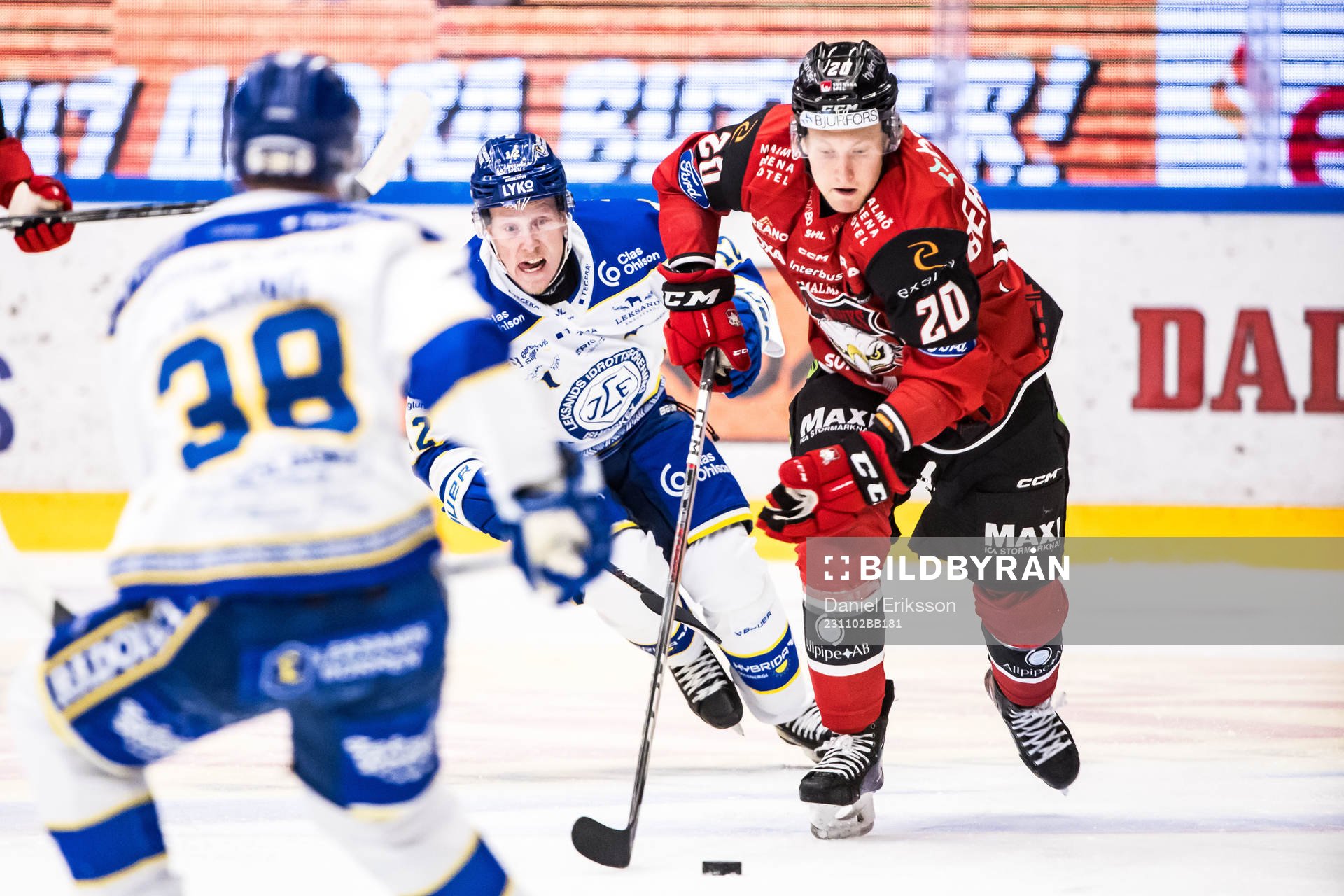Leksands Kalle Östman och Malmö Redhawks Thomas Berg