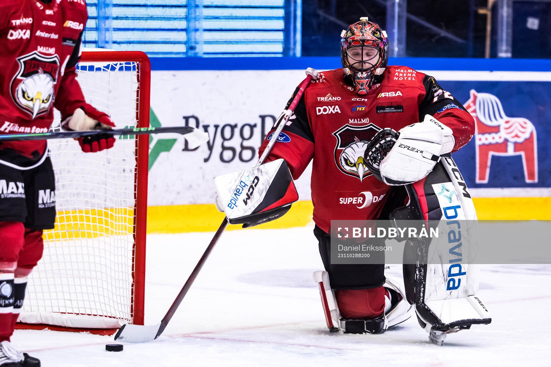 Malmö Redhawks målvakt Daniel Marmenlind deppar