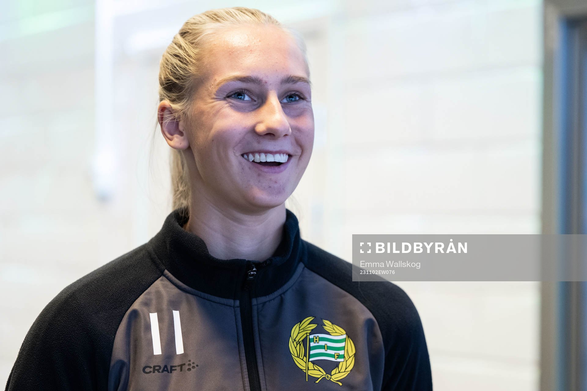 Ellen Wangerheim i mixade zonen efter en träning med Hammarby den 2 november 2023 i Stockholm. 