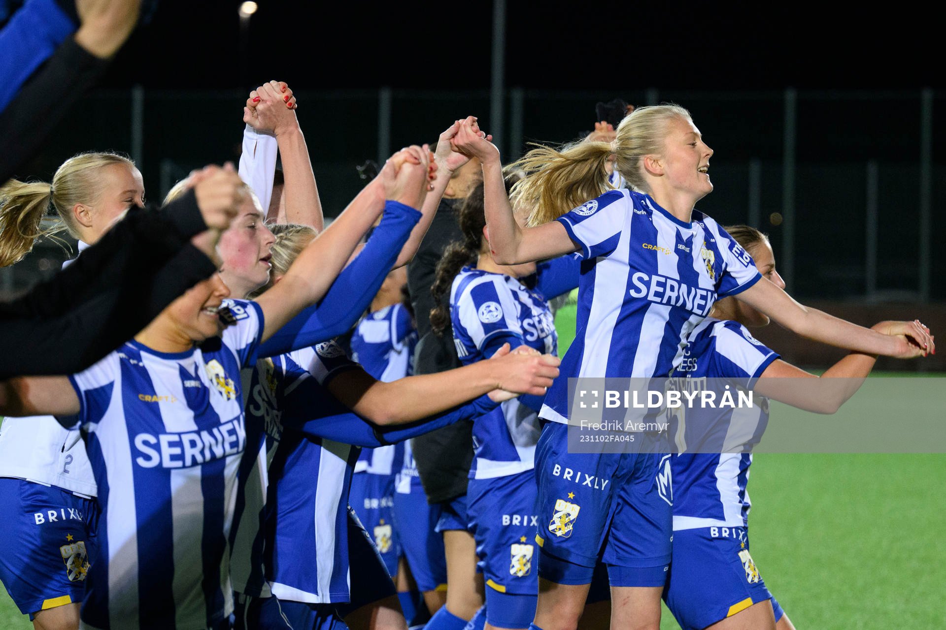IFK Göteborgs spelare jublar efter fotbollsmatchen i Svenska Cupen mellan Örgryte och IFK Göteborg den 2 november 2023 i Göteborg. 